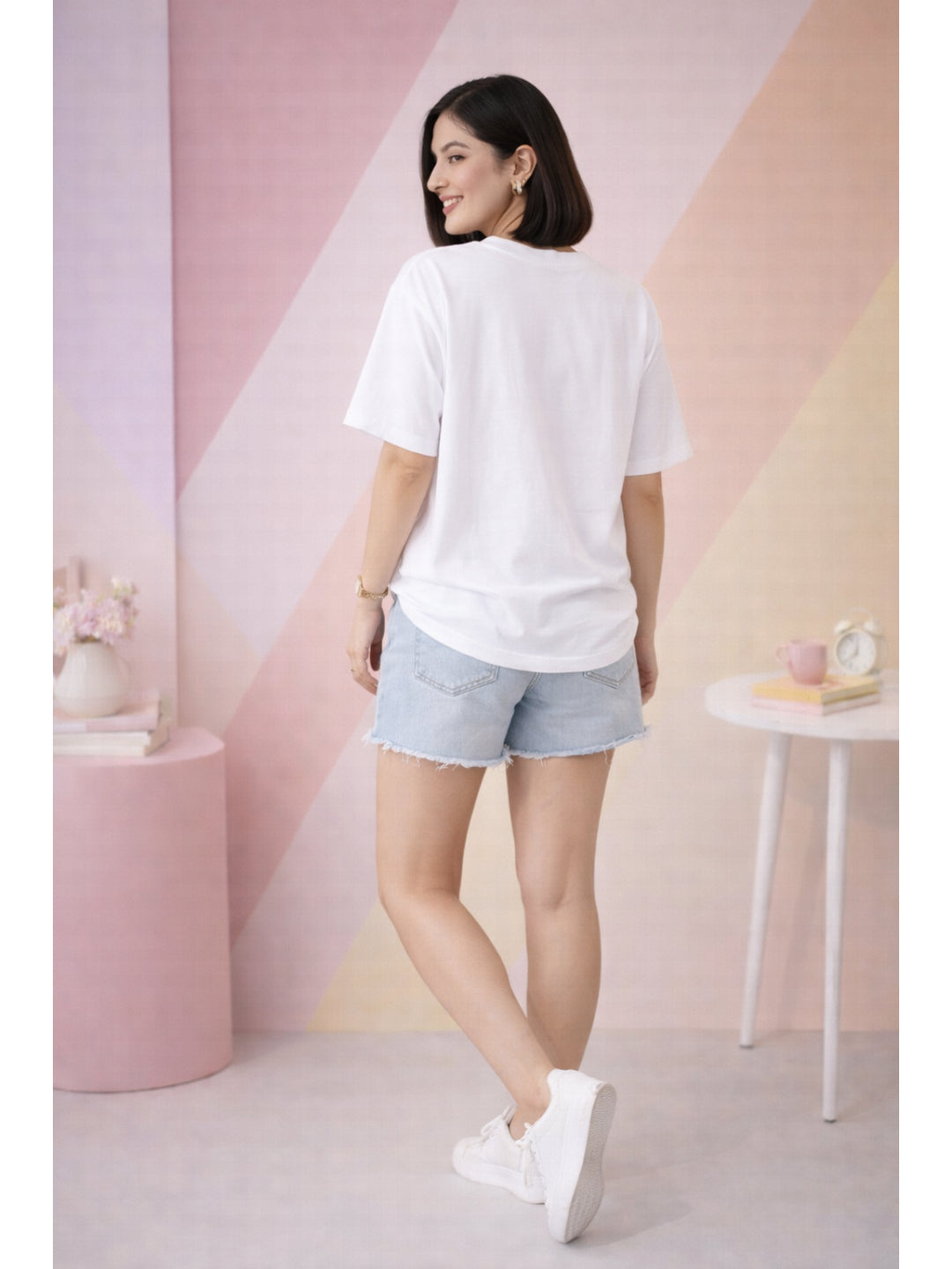 Women Oversized Tshirts - White Nerdy