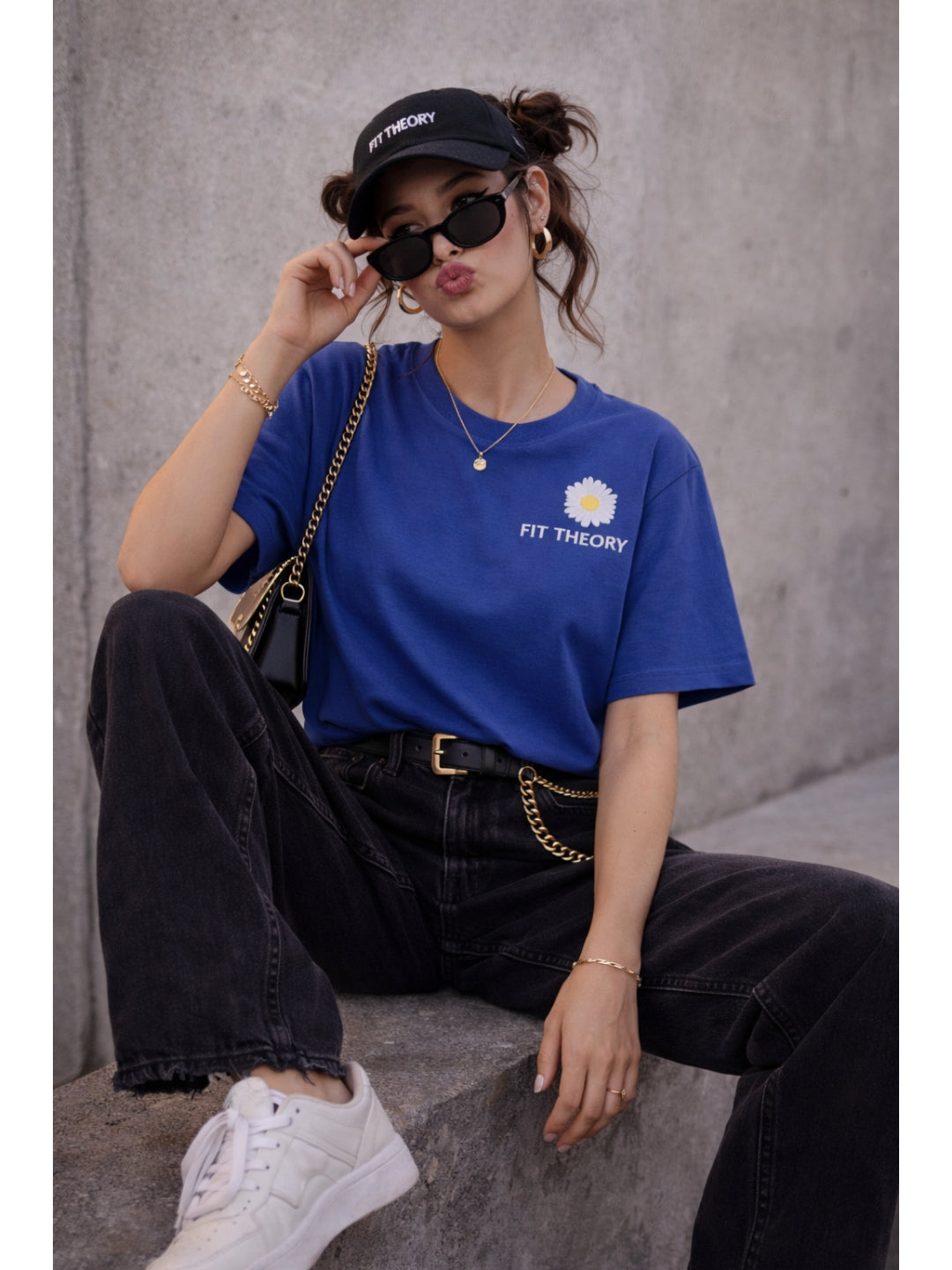Women Oversized Boxy Fit T-shirt-Royal Blue Daisy