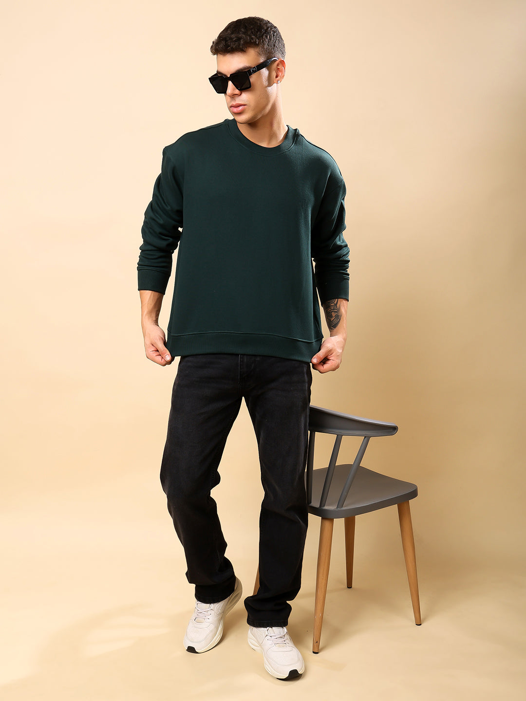 Men Relaxed Fit Sweatshirt-Bottle Green